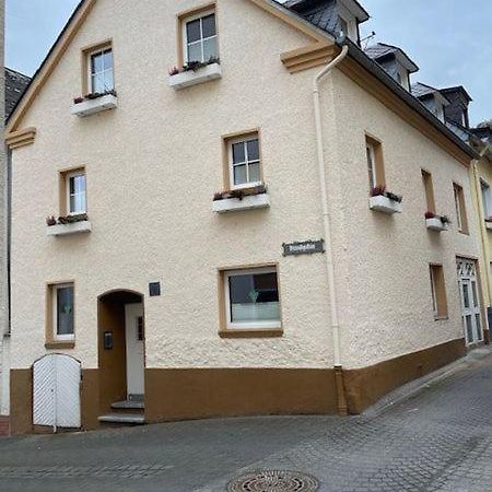 Ferienhaus Am Fallertor Alken Exteriör bild