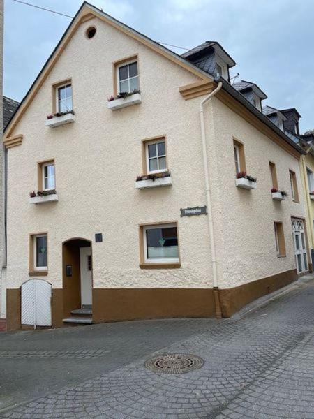 Ferienhaus Am Fallertor Alken Exteriör bild